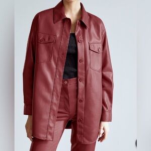 Aritzia Wilfred Vegan Leather Ganna Shirt Jacket in a burgundy color Medium